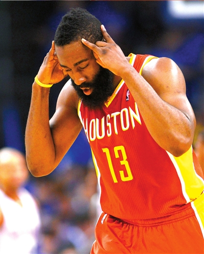 记者：凯恩已决定不在明夏激活解约条款，双方计划续约（记者：凯恩决定明夏不启用解约条款，双方拟续约）