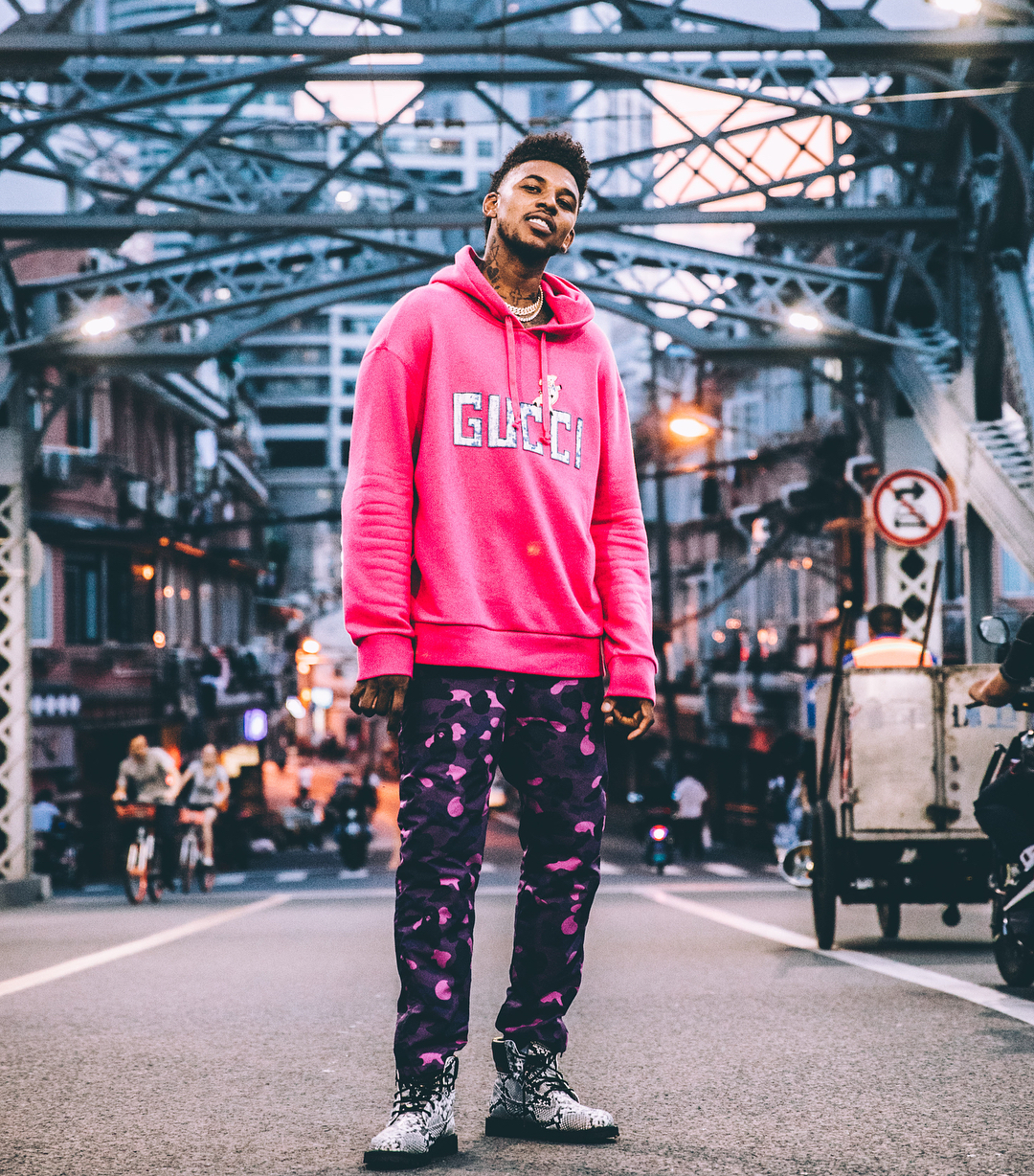 意甲战报：霍伊伦双响，伊尔迪兹破门，那不勒斯2-1尤文（意甲快讯：霍伊伦梅开二度，伊尔迪兹建功，那不勒斯2比1力克尤文）