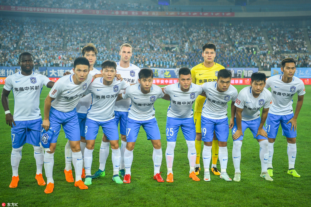 澳超战报：奥鲁维米送礼，喷气机7分钟3球，3-1力克凤凰（澳超速报：奥鲁维米失误，喷气机7分钟三连击，3-1击退凤凰）