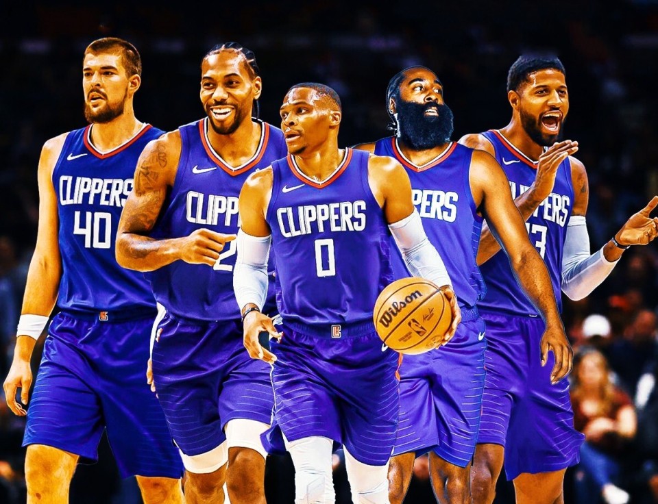 曼联、利物浦为何竞相追逐安托万·塞梅尼奥？（安托万·塞梅尼奥为何成为曼联与利物浦争相追逐的目标？）