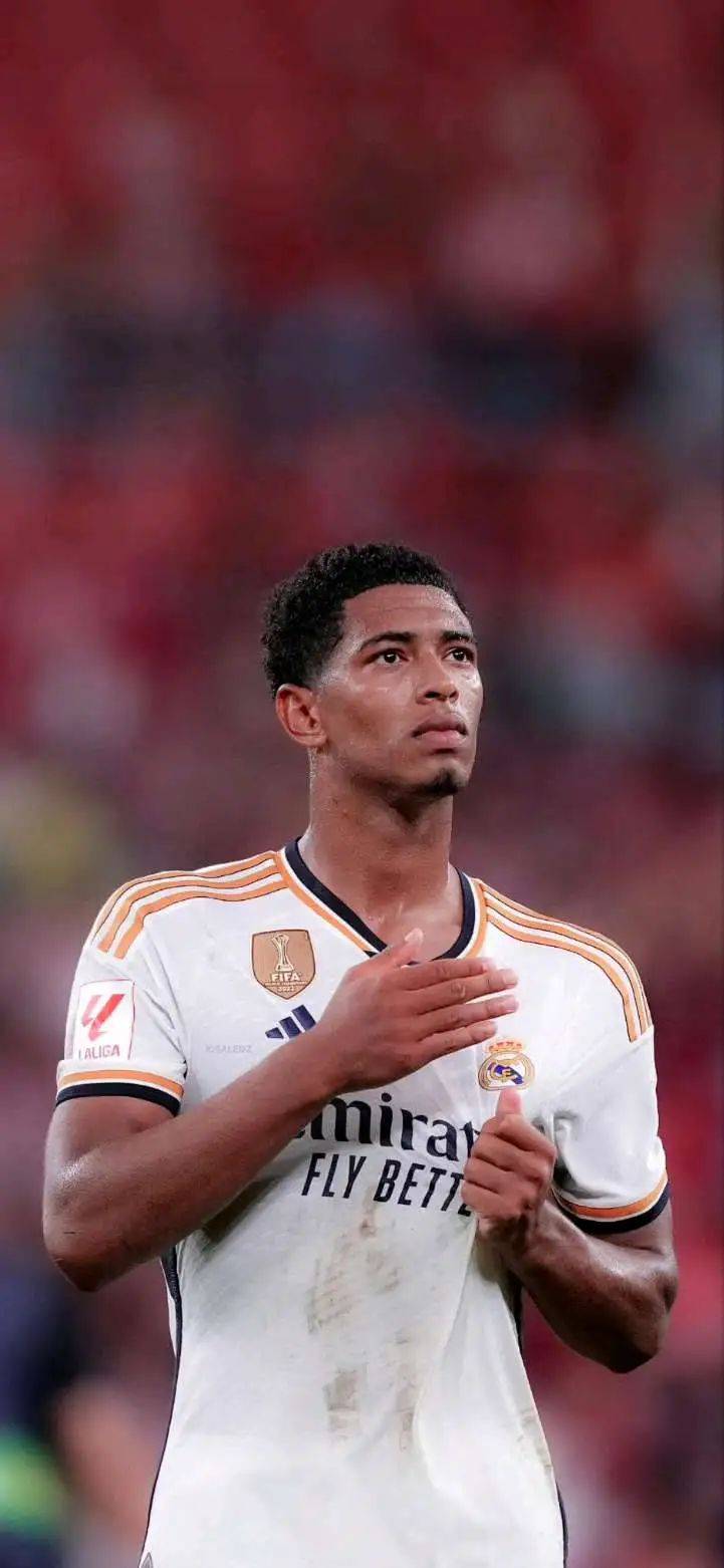 比朔夫：对选择拜仁仍然充满信心，相信自己会在这里站稳脚跟（比朔夫：坚信加盟拜仁选得对，相信能在这里立足）