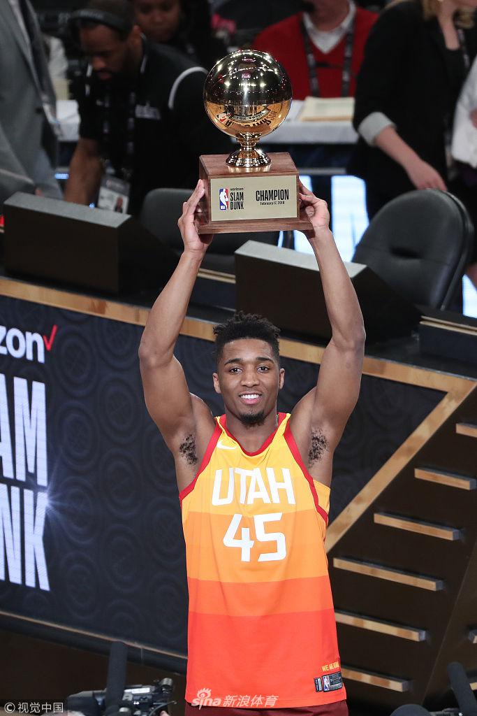 霍姆格伦单场20+命中率联盟第三，雷霆轻取太阳晋级杯赛四强（霍姆格伦砍下20+效率列联盟第三，雷霆轻取太阳挺进杯赛四强）