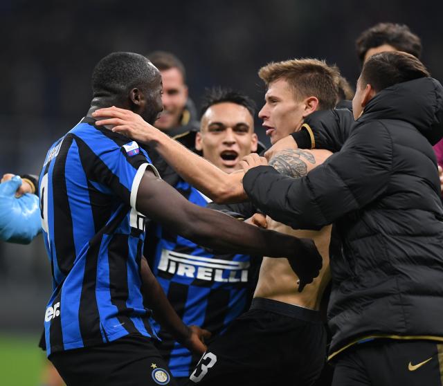 2亿姆巴佩回来了！贝林跌，居莱尔暴涨，德转把这届皇马玩明牌了（2亿先生姆巴佩归来！贝林身价回落、居莱尔飙升，德转这回把皇马底牌全亮了）