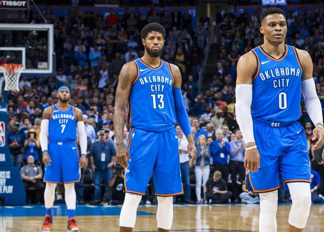 铁卫主场首球比肩C罗，曼联1-1西汉姆联，反超利物浦升英超第八（铁卫主场处子球媲美C罗，曼联1-1西汉姆，力压利物浦升至英超第八）