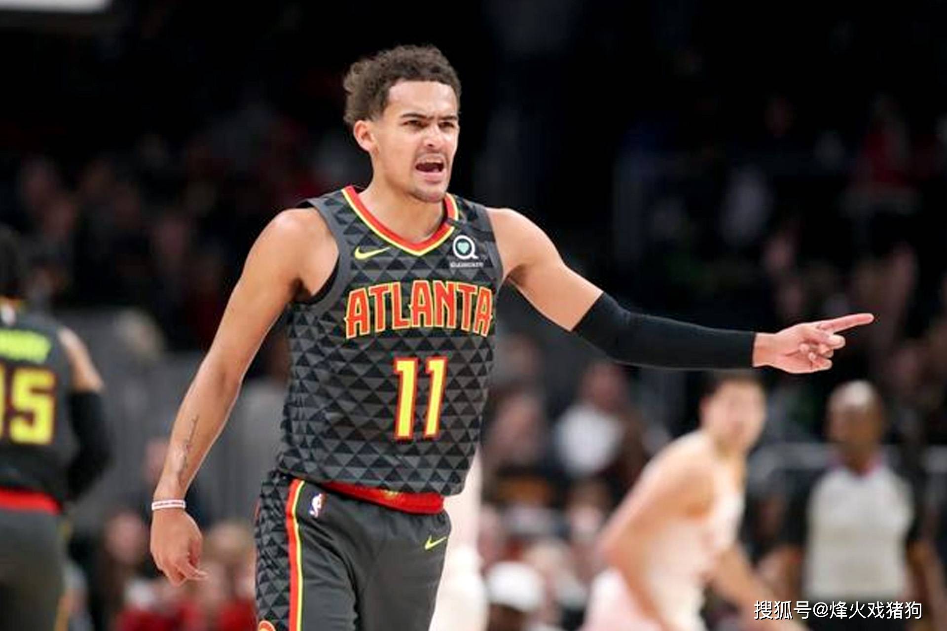 意媒：国米中卫缺乏回追速度，齐沃想用比塞克弥补这一点（意媒：国米中卫回追不足，齐沃欲以比塞克弥补）