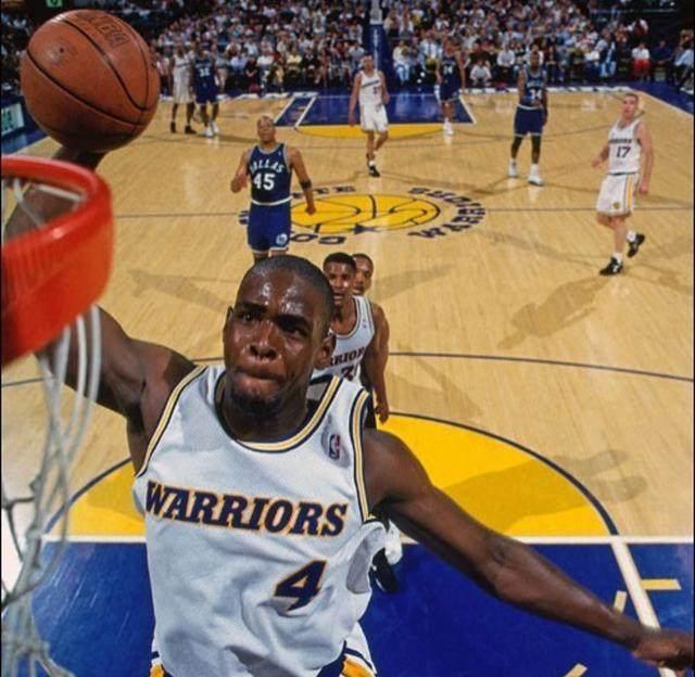 为二队引援，意媒：尤文和米兰正在关注摩德纳23岁中场马索林（意媒：尤文与米兰关注摩德纳23岁中场马索林，瞄准二队补强）