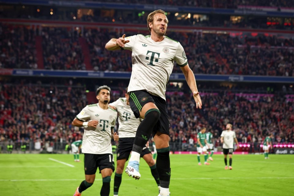 拉塞尔发ins祝贺诺里斯F1阿布扎比站夺冠（拉塞尔在Ins发文恭贺诺里斯夺得F1阿布扎比站冠军）