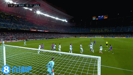 记者：职业联赛颁奖礼时隔6年恢复，拟于12月12日在上海举行（记者：职业联赛颁奖典礼暌违六年将回归，计划12月12日于上海举办）