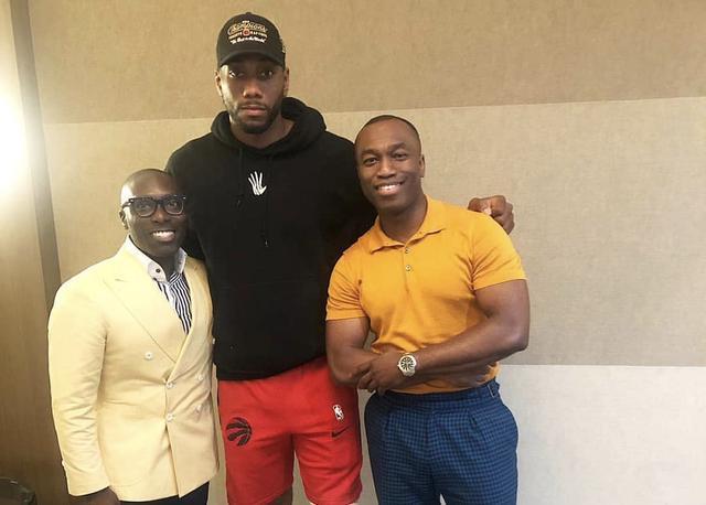 永久铭记！佩德罗-波罗在身上纹了欧联冠军奖杯图案（为铭记荣耀，佩德罗-波罗纹上欧联冠军奖杯）