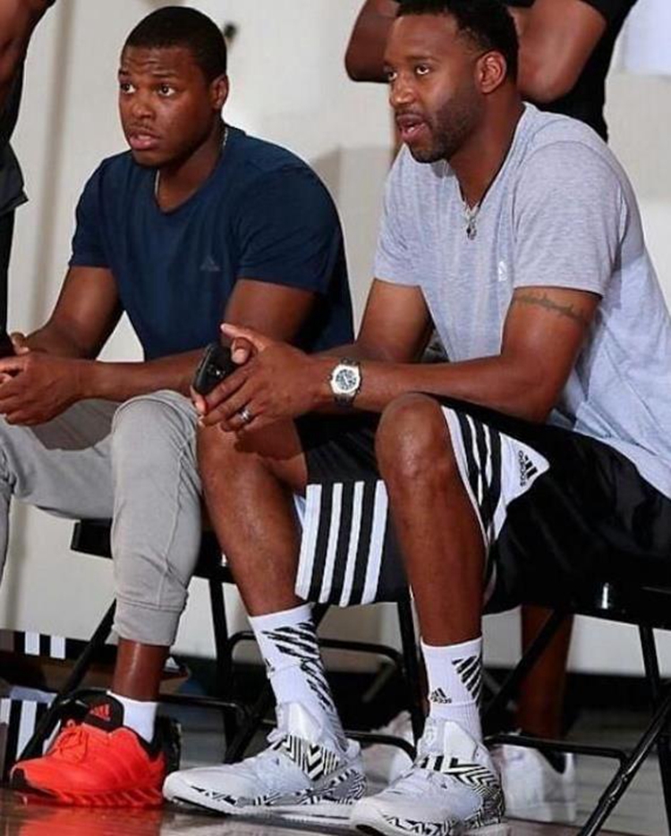 东契奇谈MVP：我想要，但必须是和球队胜利一起到来（东契奇谈MVP：我想要，但赢球是前提）